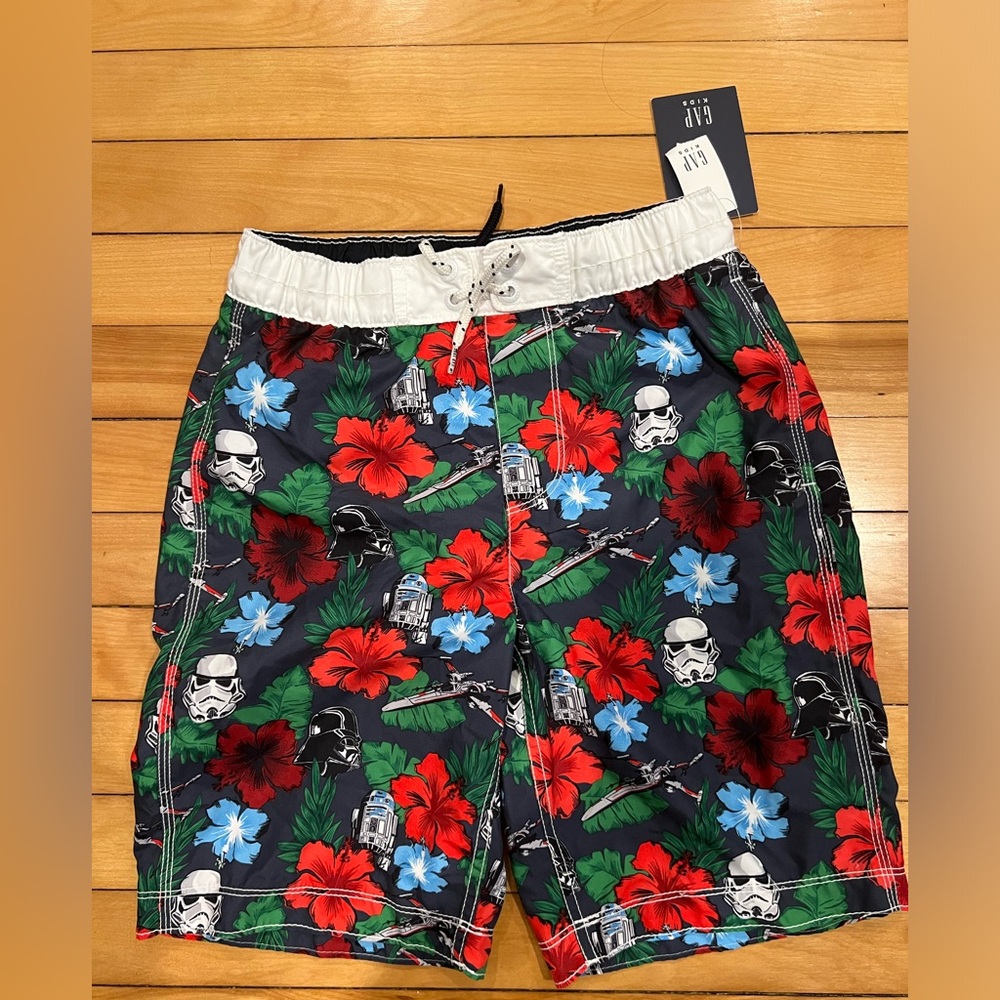 Gap Star Wars Board Swim Trunk